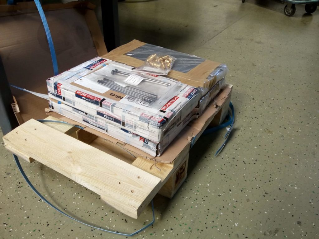 normalia do formy wtryskowej